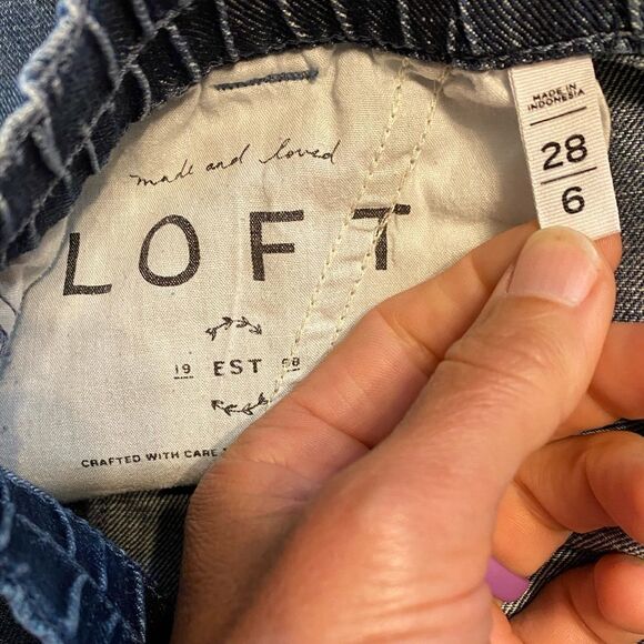 Ann taylor Loft denim drawstring‎ waist Shorty shorts - Picture 2 of 5